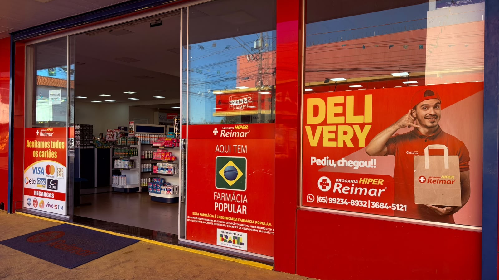 Fachada com serviço de delivery